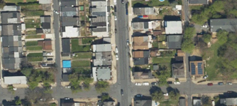 8-Unit Apartment Building
