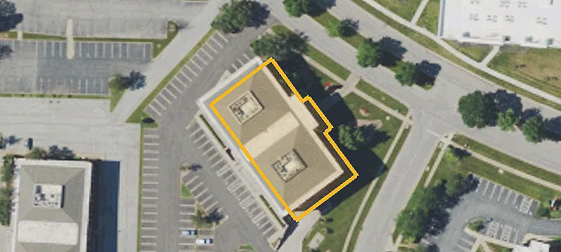Lower-Level Office Units