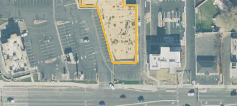 Inline Retail Space