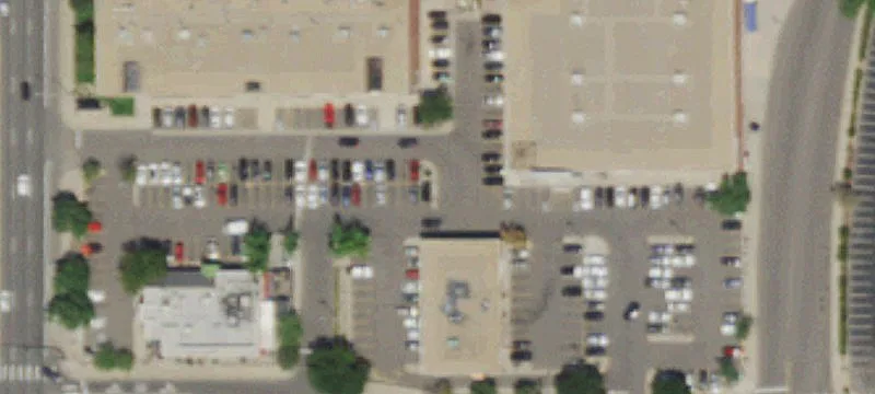 High-Visibility Retail Space
