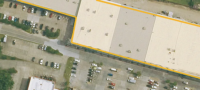 Anchored Shopping Center Space