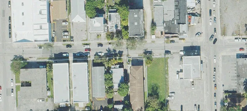 Renovated Triplex with Open Parking