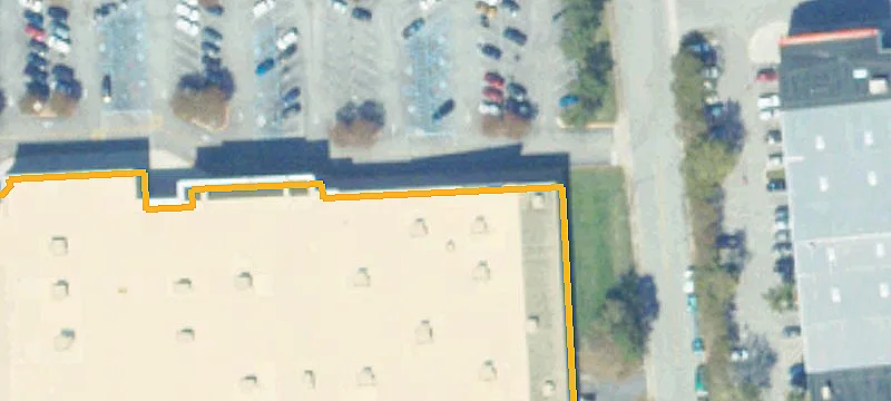 Anchored Shopping Center Space