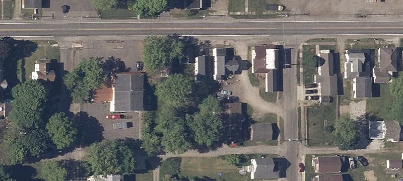 Mixed-Use Property With Shop