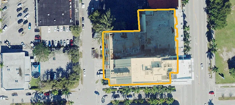 11-Unit Shopping Center