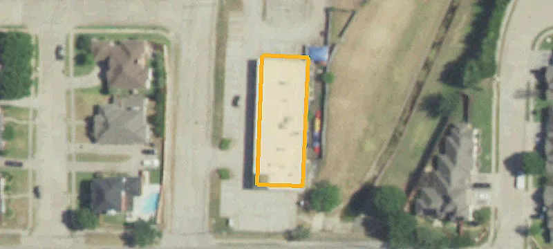 Multi-Suite Retail Center