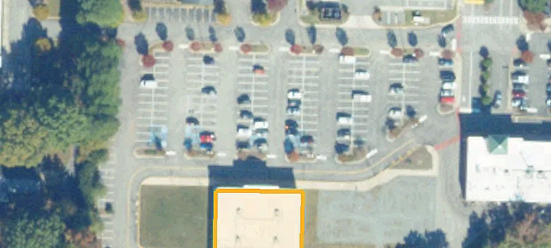 Harris Teeter-Anchored Shopping Center