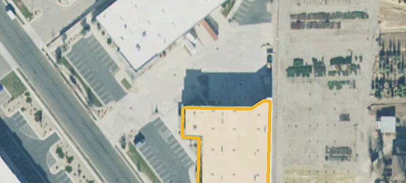 Flex Space with Dock Access