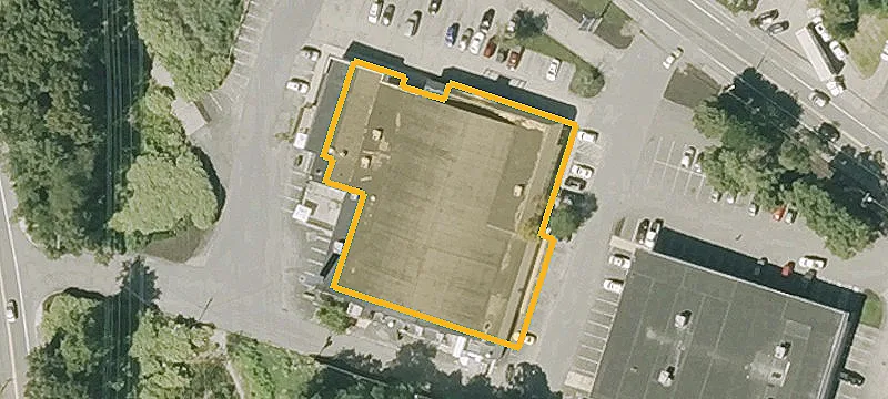 Retail Space with Co-Tenants