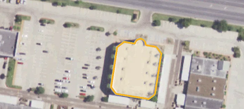 Endcap Strip Mall Space