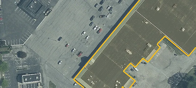 Community Shopping Center Space