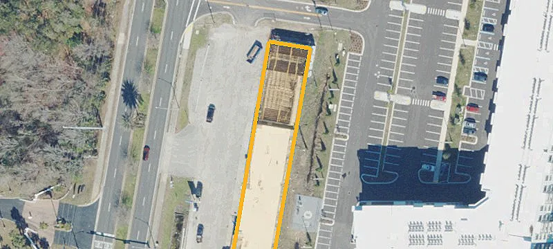 Reef Retail Shopping Plaza