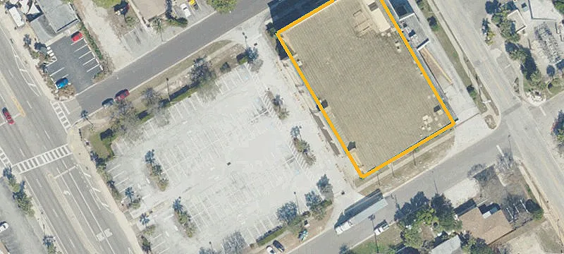 Former Grocery Store Space