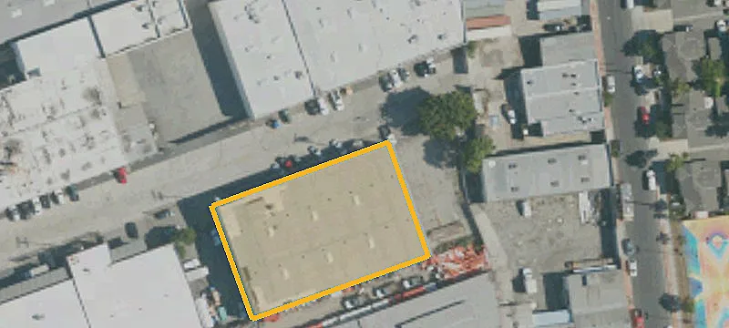 Freestanding Warehouse with Loading Doors