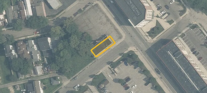 Commercial Land with Drive-Through Options