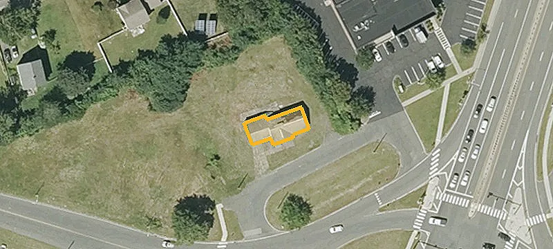 Commercial Land with Existing Structure