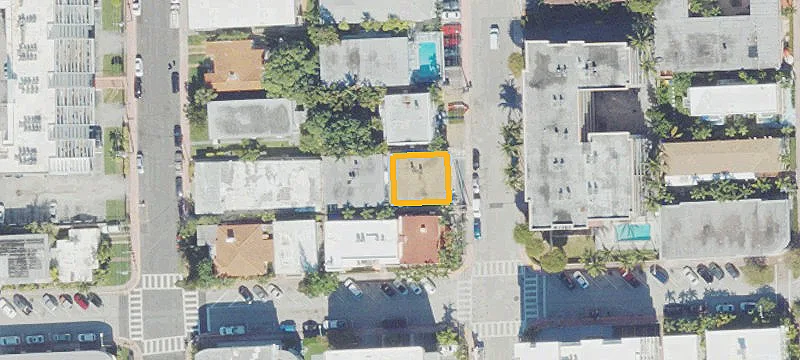 Eight-Unit Apartment Building