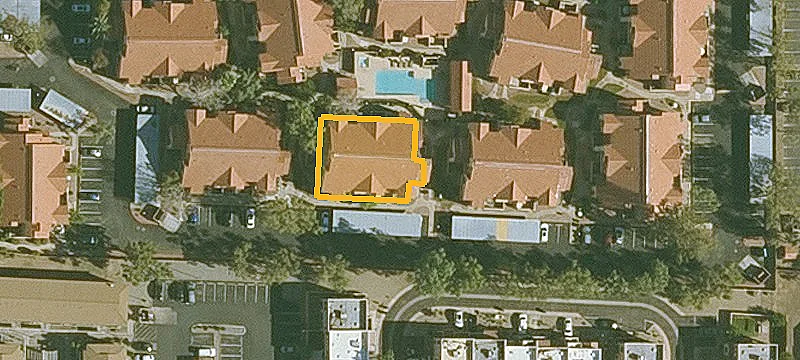 Ground-Level Apartment Unit