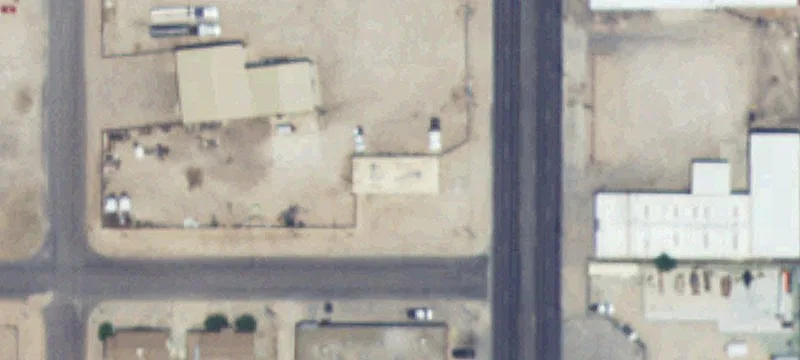Flex Space with Commercial Yard