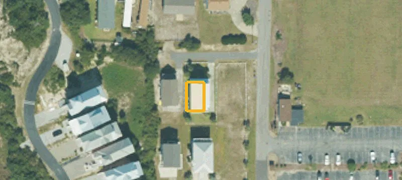 Furnished Duplex Near the Beach
