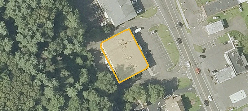 Street-Facing Flex Space