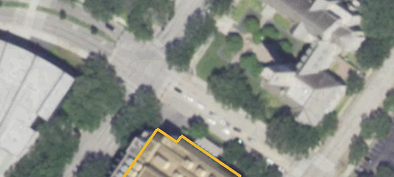 10-Unit Apartment Building