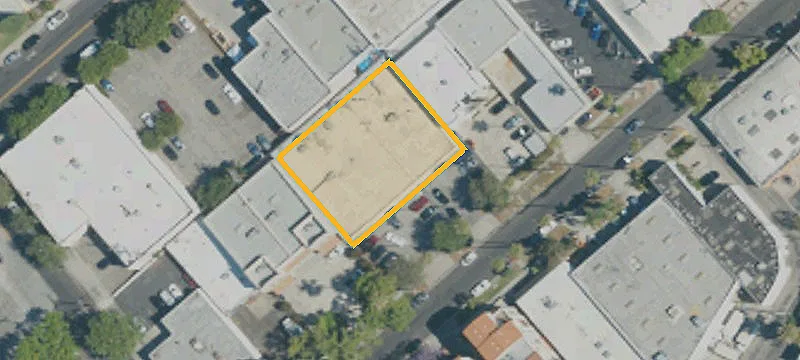 Warehouse Unit with Fenced Yard