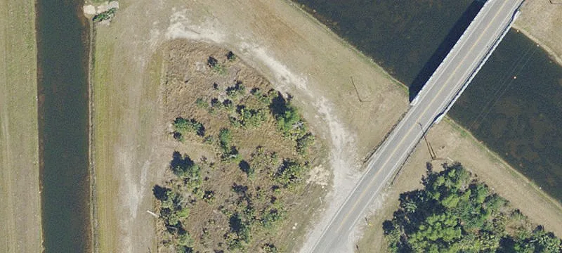 2807 Sunshine Blvd N, Lehigh Acres, FL 33971