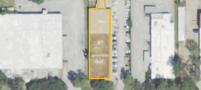 Fenced Flex Space