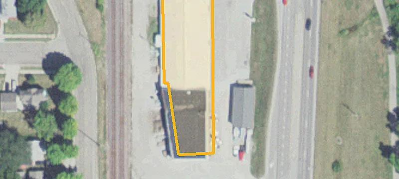 Small-Bay Flex Space
