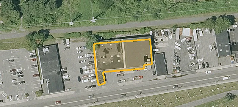 New Flex Space with Garage Bays