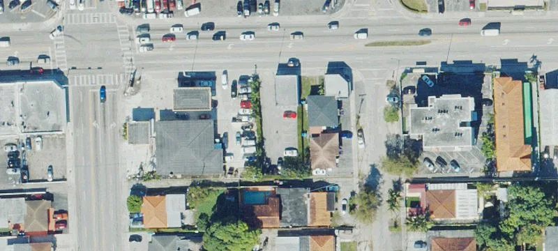 T6 Mixed-Use Property