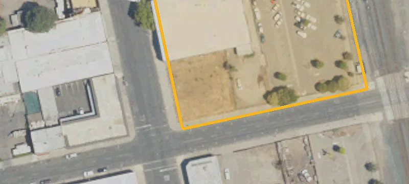 Commercial Corner Lot