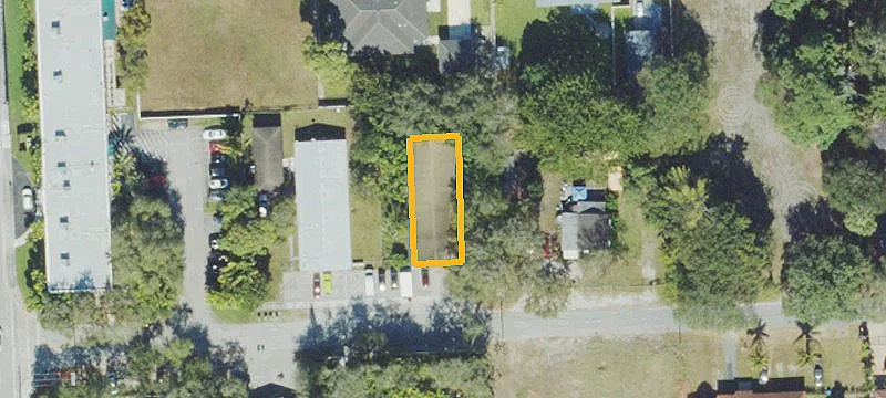 Fourplex Near Sunny Isles