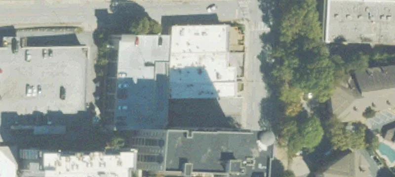 Open-Plan Conventional Restaurant Space