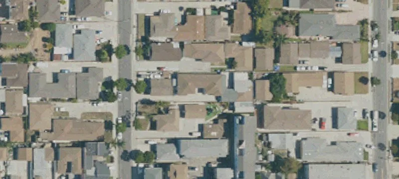Triplex With Supplemental Flex Space