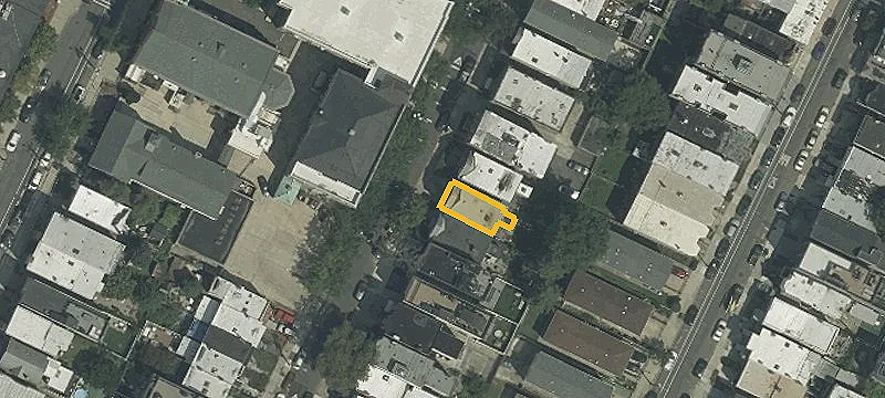 Duplex Rental with Dedicated Parking