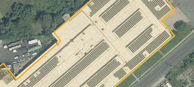 Warehouse with Solar Power