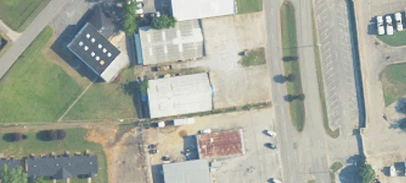 Flex Space With Fenced Yard