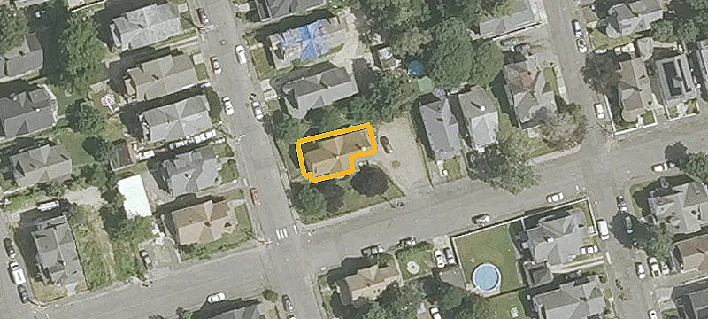 Updated Three-Unit Multifamily Property
