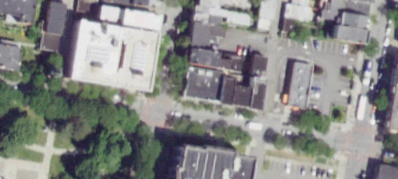 Rehabilitated Multi-Level Retail Space