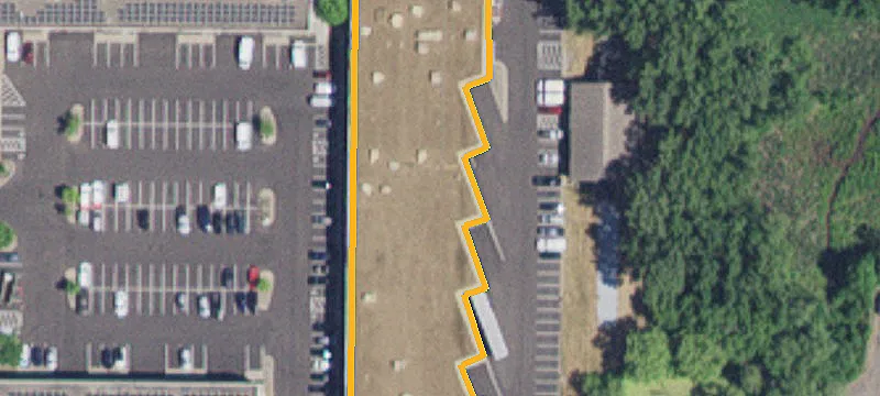 Small-Bay Warehouse with Dock Access