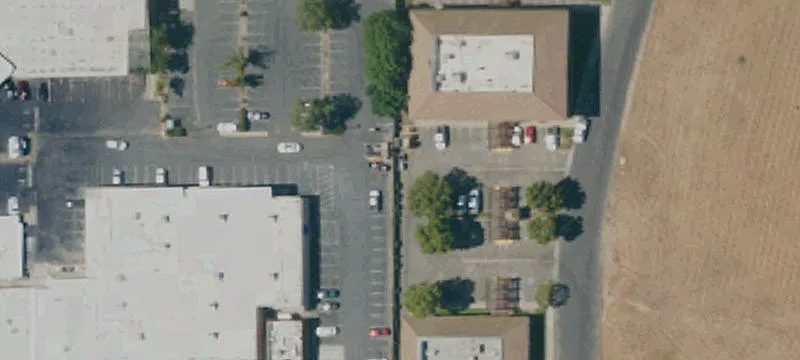 Shopping Center with Grocery Use