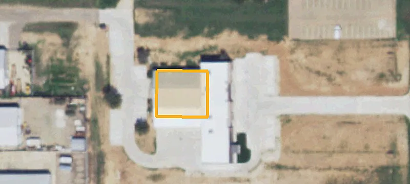 Flex Space Along Major Corridor