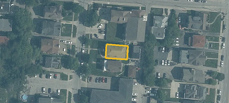 5-Unit Apartment Building