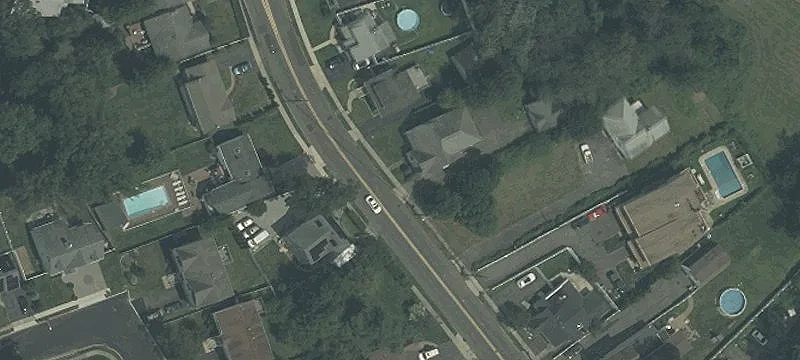 Duplex with Park Backing