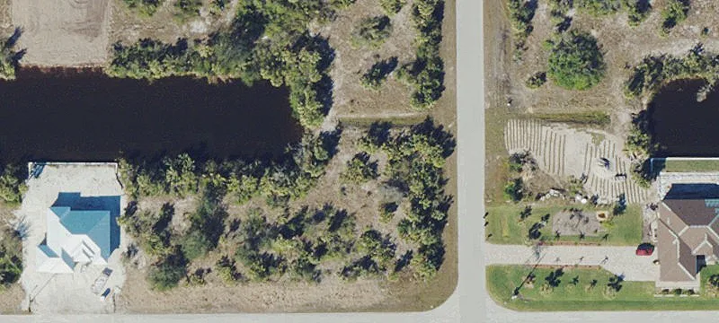 Land