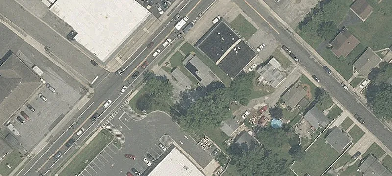 Freestanding Storefront Property