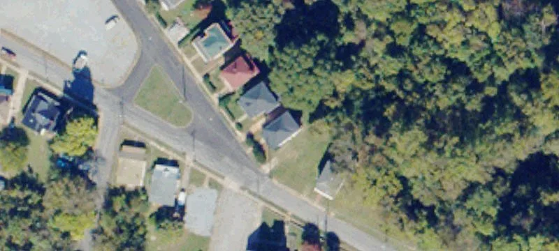 Updated Duplex With Separate Electric Meters
