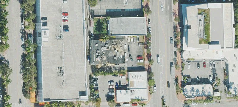 Conventional Restaurant with Parking